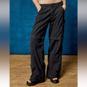 BDG Y2K Zip-Off Cargo Pant Size XS Short NWT